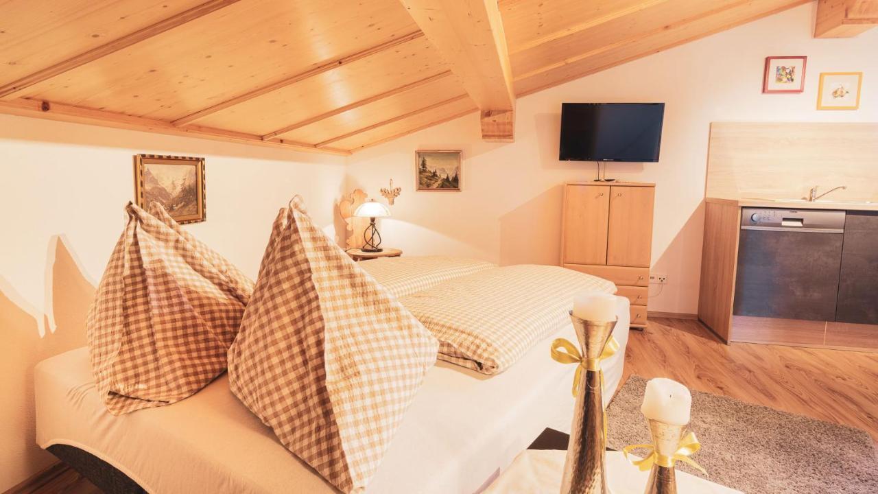 Stubaier Bauern Appartement Telfes im Stubai Bagian luar foto