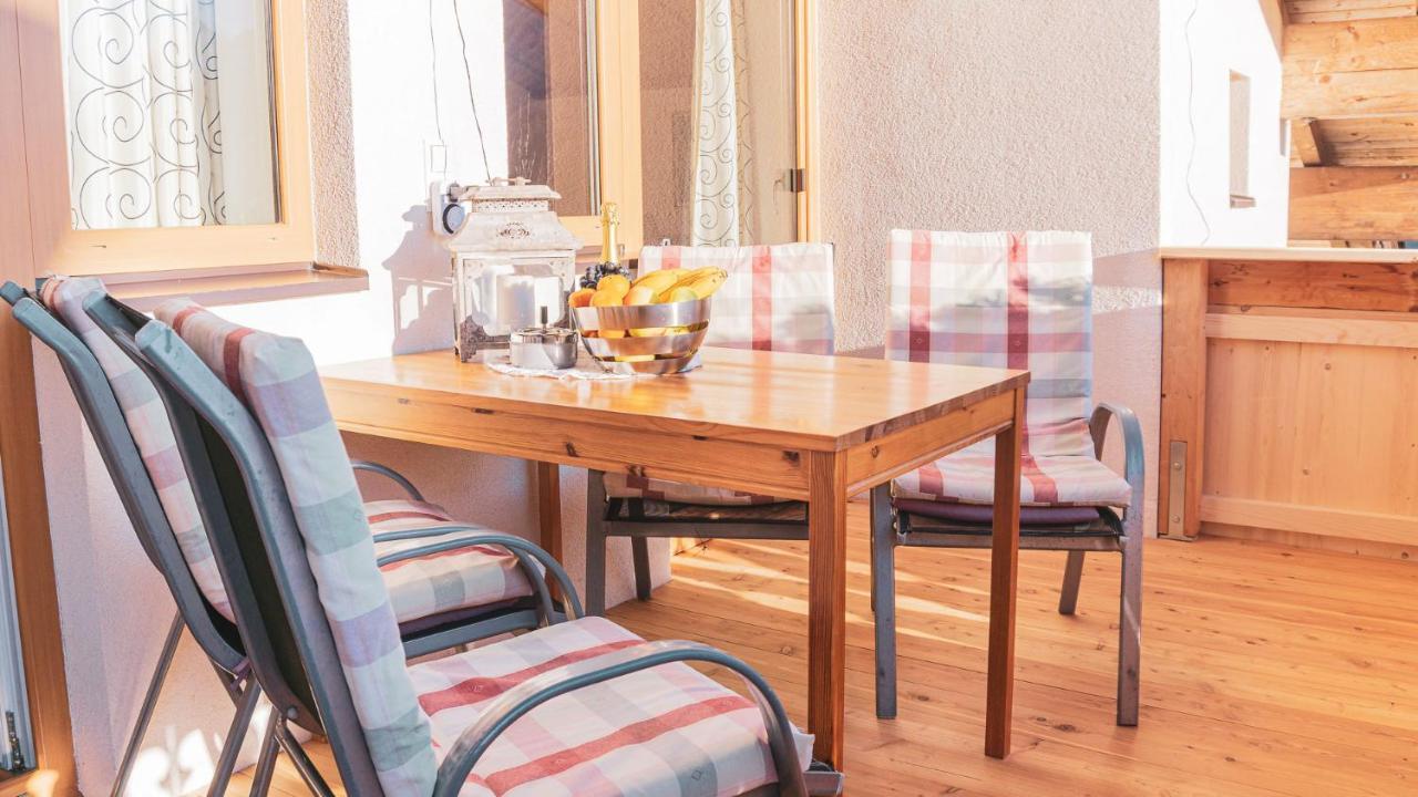 Stubaier Bauern Appartement Telfes im Stubai Bagian luar foto
