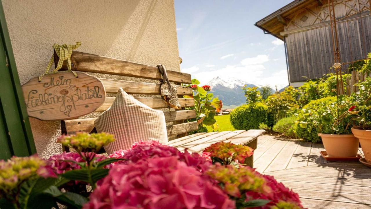 Stubaier Bauern Appartement Telfes im Stubai Bagian luar foto